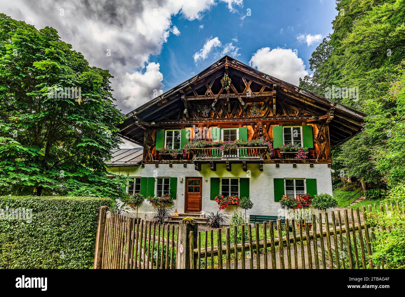 großer Alpsee, das vielseitige Naturerlebnis im Oberallgäu : der Große Alpsee-Rundweg Banque D'Images