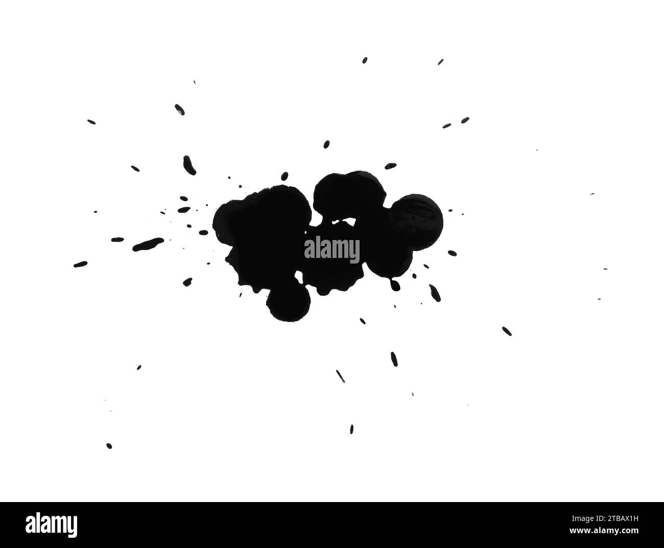 Taches d'encre noire isolées sur blanc, vue de dessus Banque D'Images