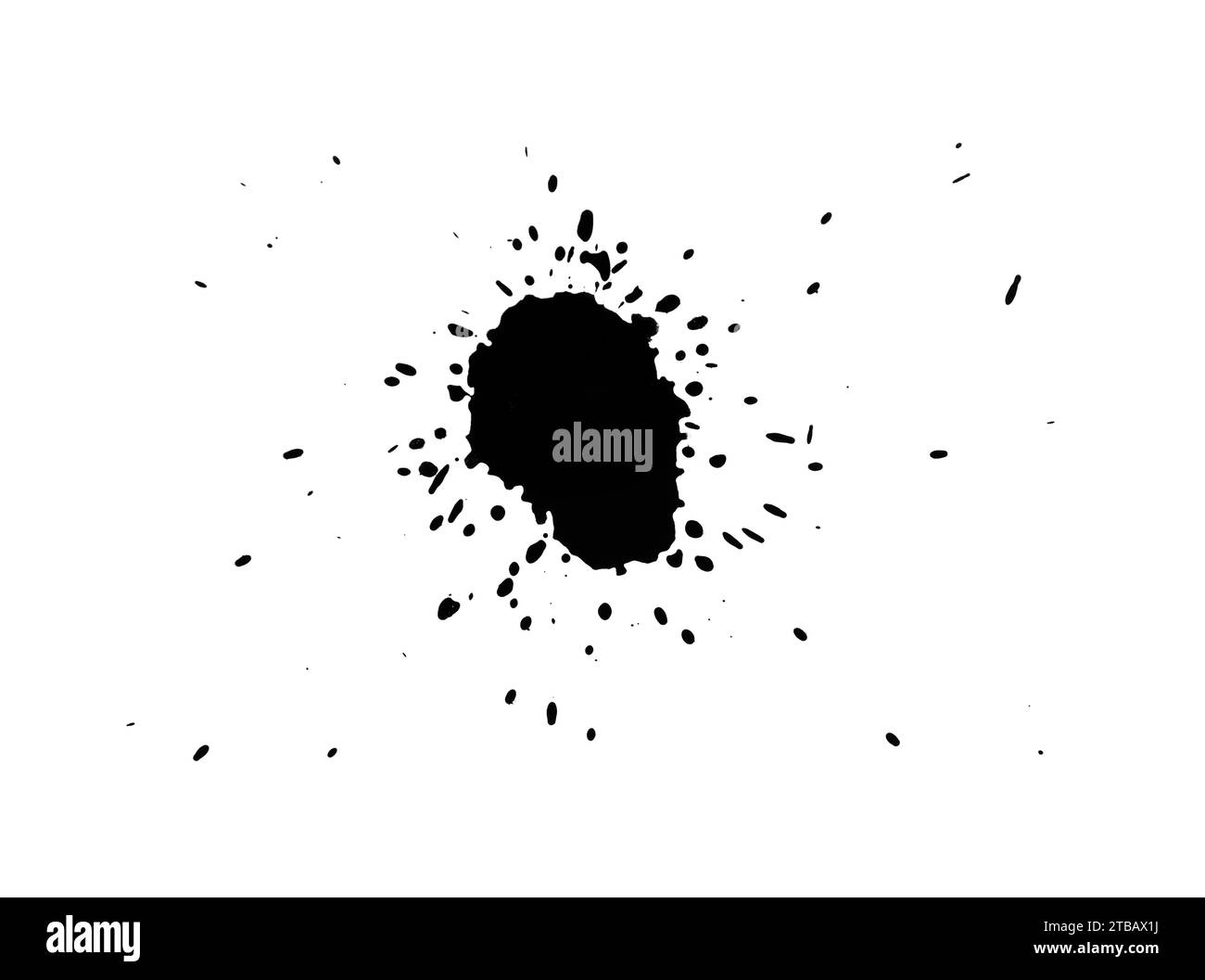 Taches d'encre noire isolées sur blanc, vue de dessus Banque D'Images