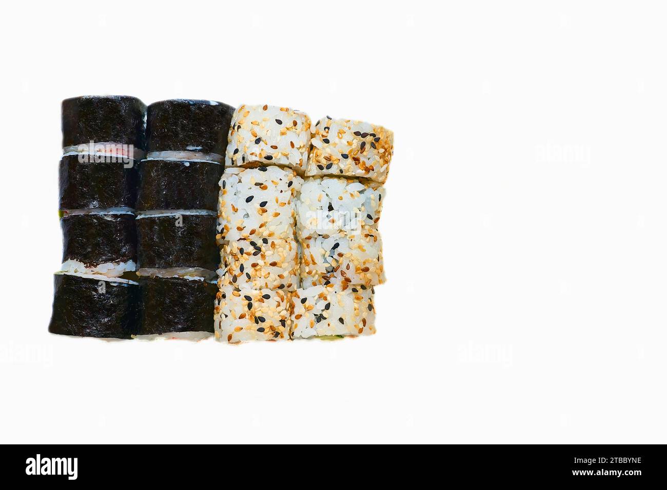 Ensemble varié de délicieux sushis orientaux Banque D'Images