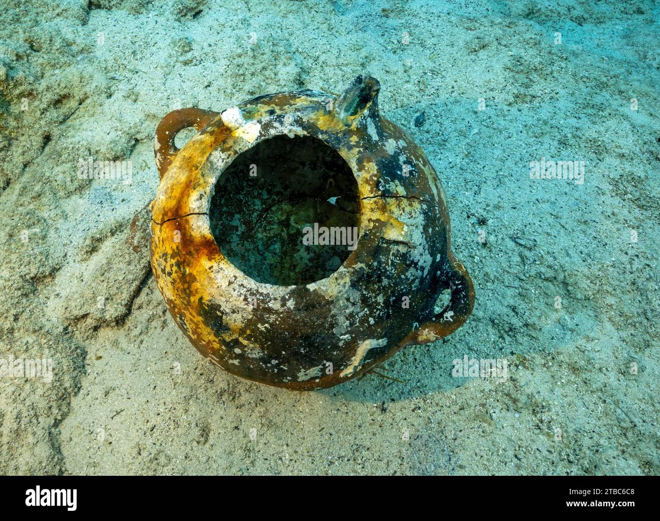 Amphore argileuse minoenne rare intacte, B.C 1800 découverte dans les eaux profondes de Bozburun Marmaris Turkiye Banque D'Images
