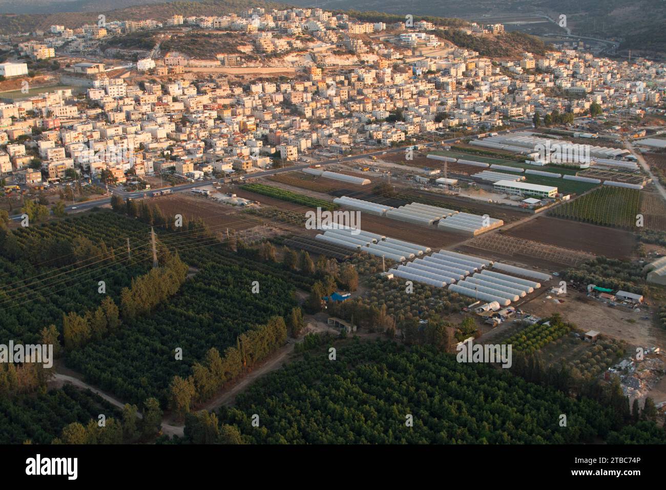 Photographie aérienne de Fureidis- ville arabe en Israël Banque D'Images