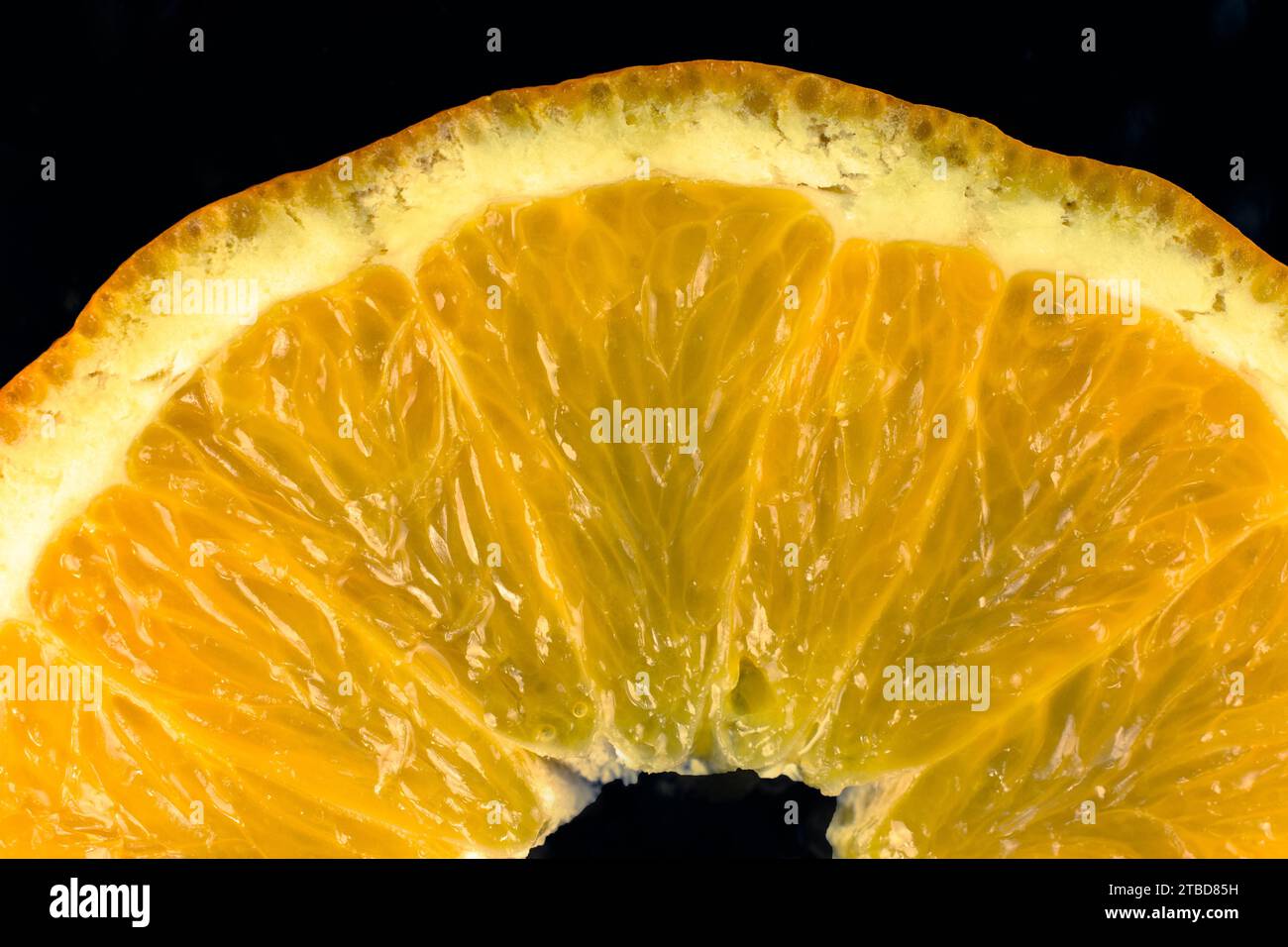 Vue d'un juteux, doux et mûr de fruits orange coupe Banque D'Images Vue d'un juteux, doux et mûr de fruits orange coupe Banque D'Images