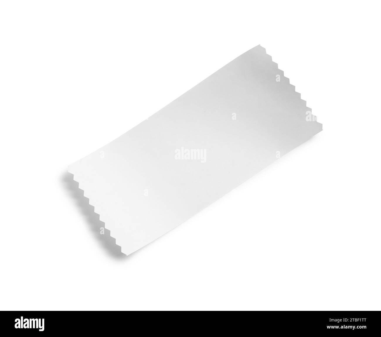 Morceau de papier thermique pour la réception isolé sur blanc, vue de dessus Banque D'Images