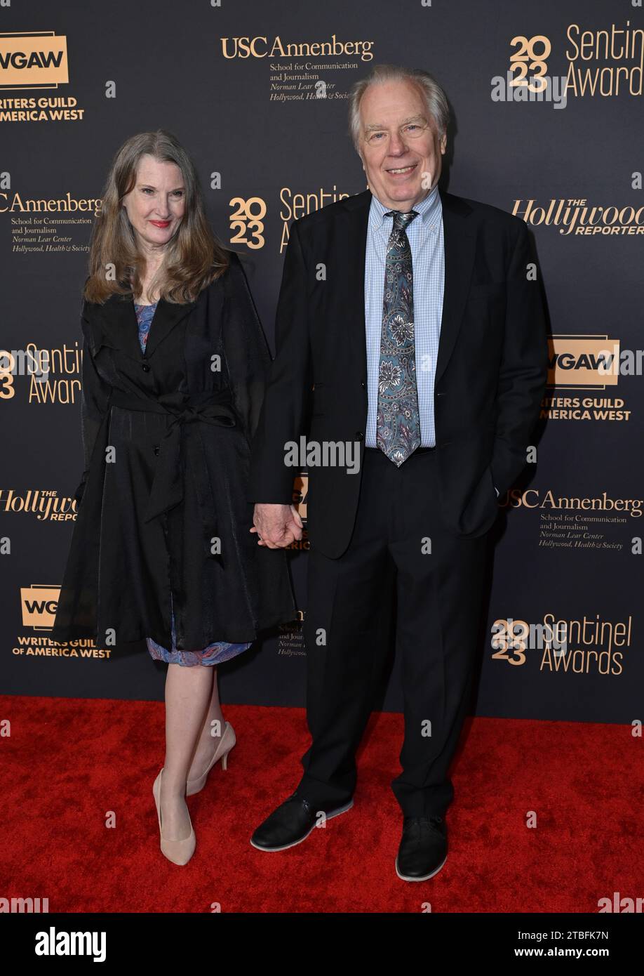 Los Angeles, États-Unis. 06 décembre 2023. LOS ANGELES, ÉTATS-UNIS. 06 décembre 2023 : Michael McKean et Annette O'Toole aux Sentinel Awards 2023 au Writers Guild Theatre crédit photo : Paul Smith/Alamy Live News Banque D'Images