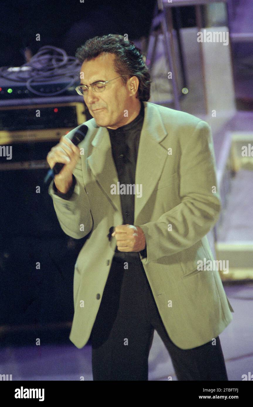 Sanremo Italie 1996-02-20 : Al Bano, chanteur italien, lors du Festival Sanremo au Théâtre Ariston Banque D'Images