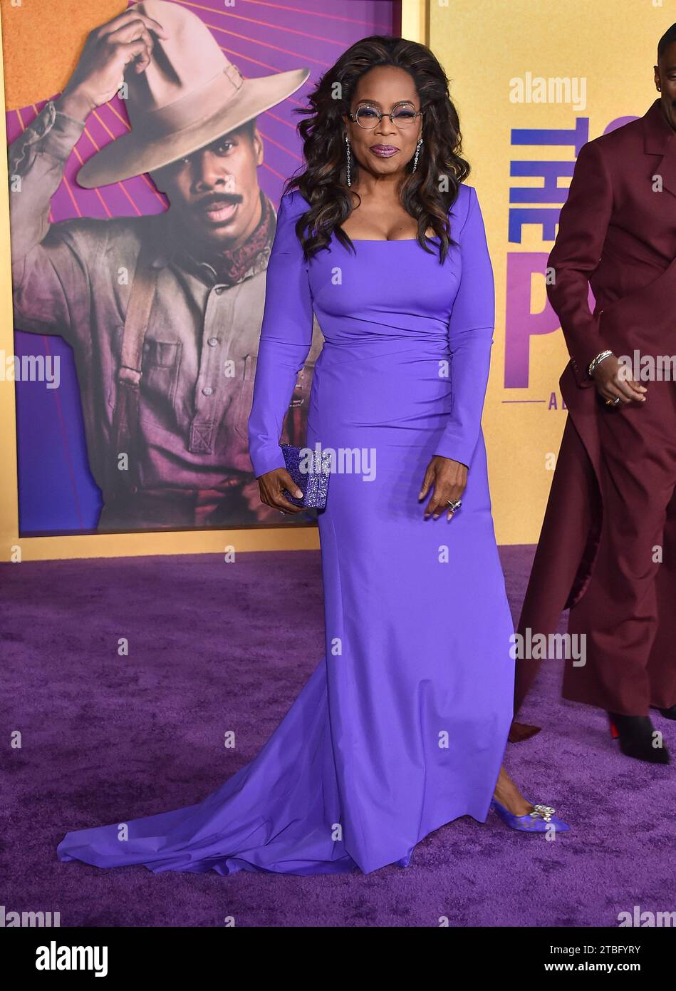 Beverly Hills, États-Unis. 06 décembre 2023. Oprah Winfrey arrive à la première mondiale de “The Color Purple” qui s’est tenue à l’Academy Museum le 6 décembre 2023 à Beverly Hills, Californie. © Lisa OConnor/AFF-USA.com crédit : AFF/Alamy Live News Banque D'Images