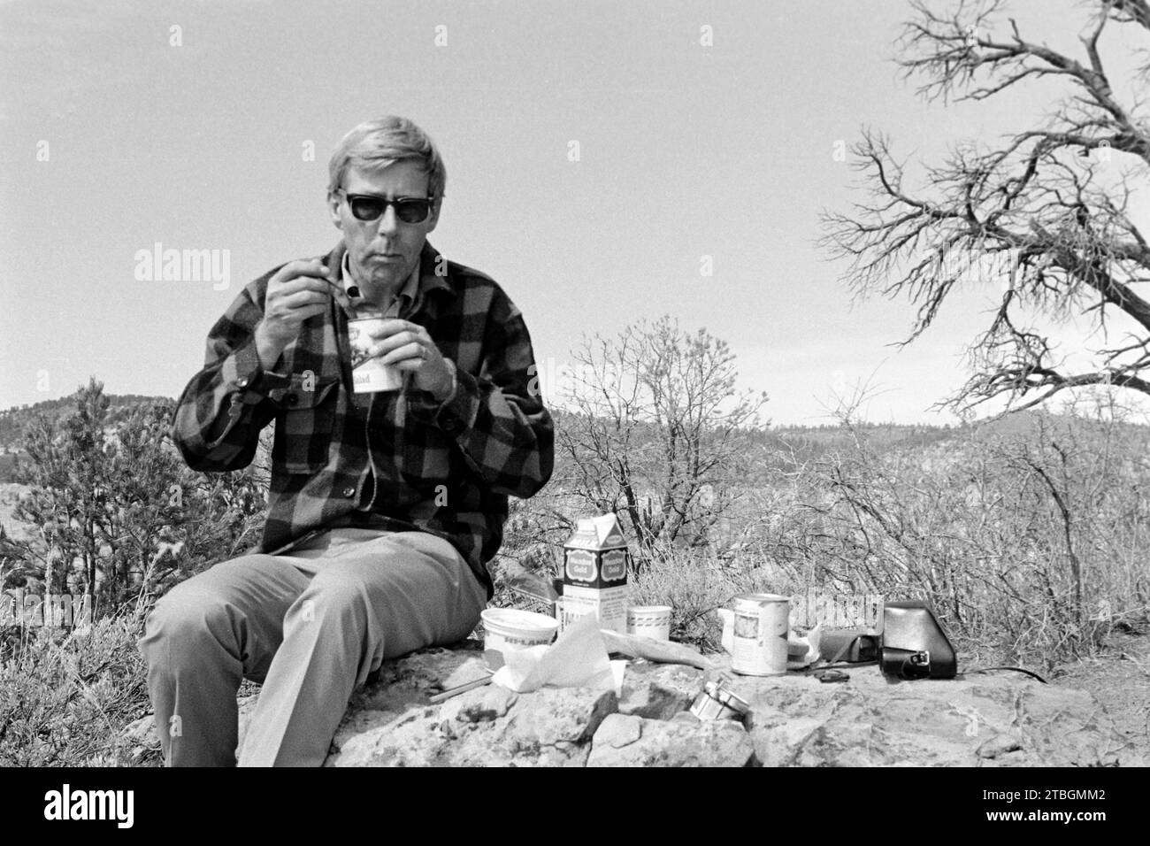 Picknick am Aussichtspunkt des Zion Canyon im Zion Nationalpark, Utah 1968. Pique-nique au point d'observation de Zion Canyon dans le parc national de Zion, Utah 1968. Banque D'Images