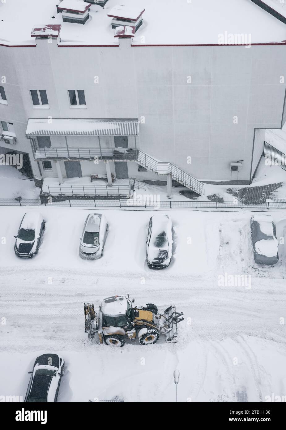 Déneigement après une tempête. équipement de déneigement Banque D'Images