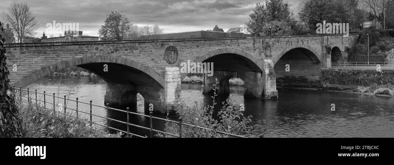 St Michael's Street Bridge, River Nith, Dumfries Town, Dumfries et Galloway, Écosse, ROYAUME-UNI Banque D'Images