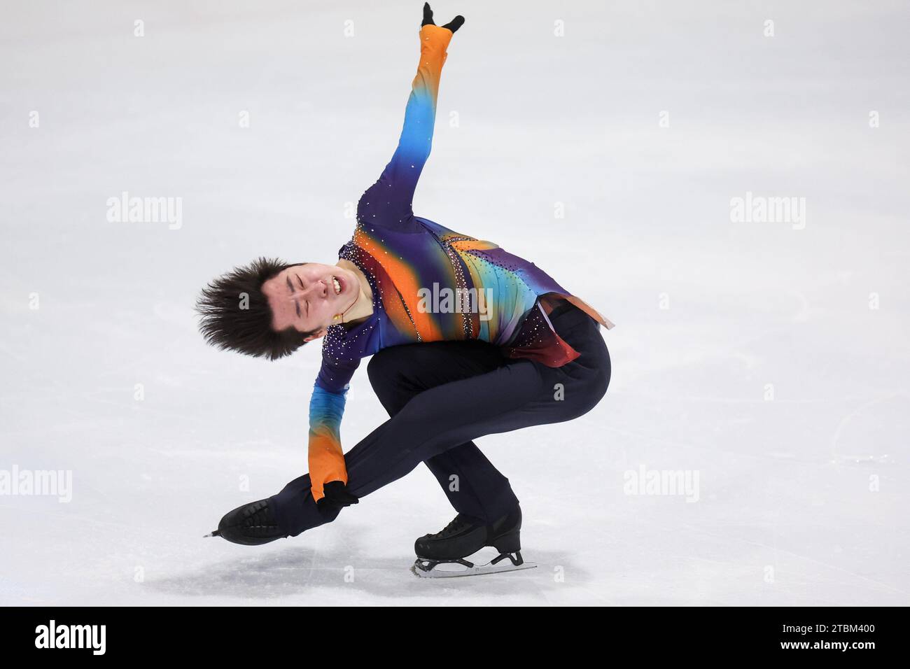 (231208) -- ZAGREB, 8 déc. 2023 (Xinhua) -- Jin Boyang, de Chine, participe à la compétition masculine de patinage libre au Golden Spin de l'ISU à Zagreb, en Croatie, le 7 décembre 2023. (Igor Kralj/PIXSELL via Xinhua) Banque D'Images