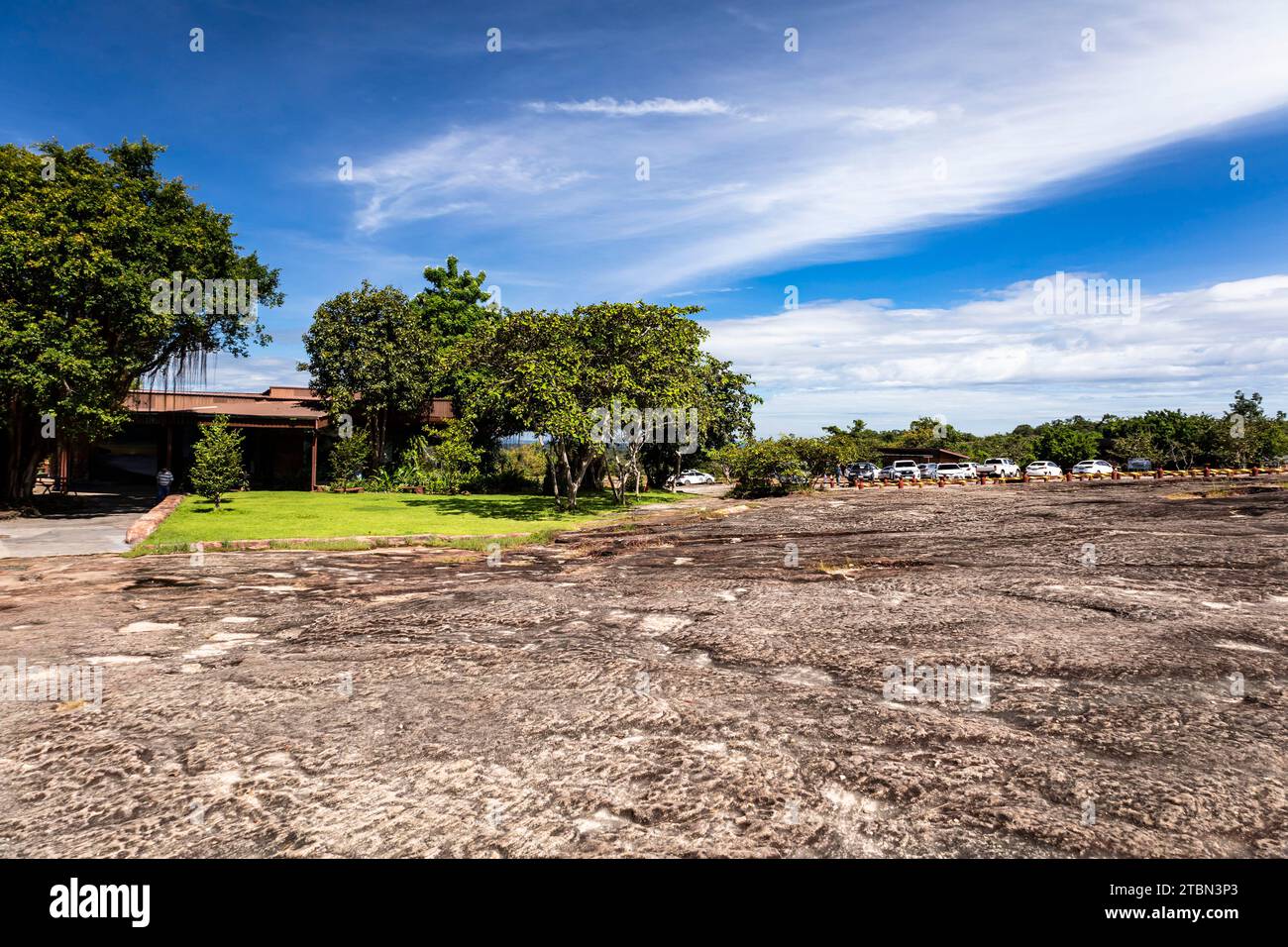 Parc national de PHA Taem, centre des visiteurs sur le substrat rocheux, site de peintures rupestres préhistoriques, Ubon Ratchathani, Thaïlande, Asie du Sud-est, Asie Banque D'Images