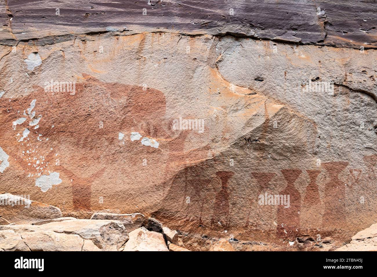 Parc national de PHA Taem, peintures rupestres préhistoriques à la falaise du Mékong (fleuve), site du Groupe 2, Ubon Ratchathani, Isan, Thaïlande, Asie du Sud-est, Asie Banque D'Images