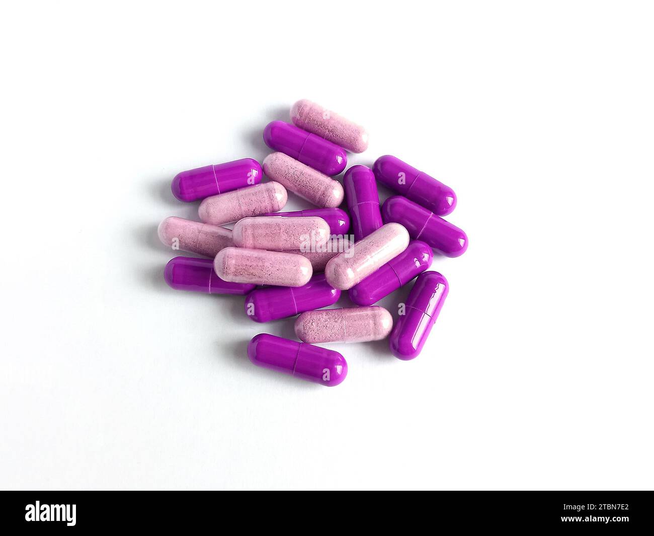 pink pills médecine cure santé silymarin silybum marianum capsules de détoxification du foie Banque D'Images