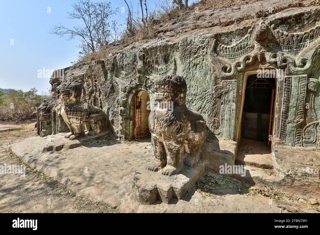 Le complexe de grottes bouddhistes de Phowintaung (ဖိုလ်ဝင်တောင်), près de Monywa, Myanmar, grottes de Shweba Taung, Pho Win Taung, Banque D'Images