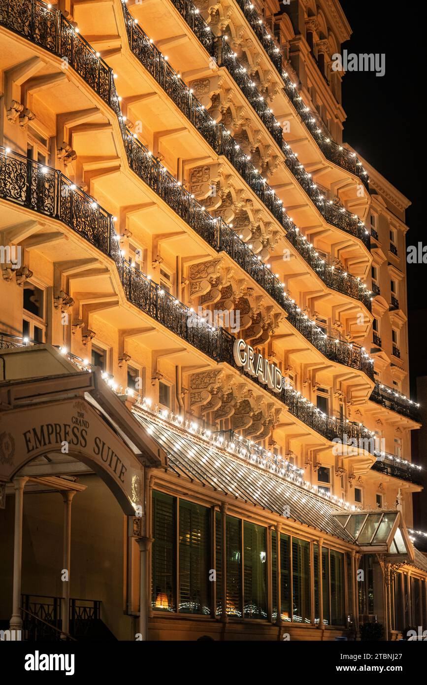 Grand Hôtel, Brighton, éclairé la nuit Banque D'Images