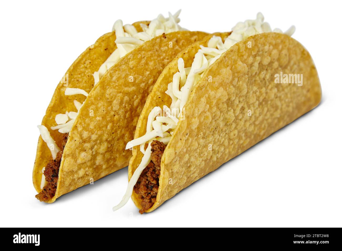 Tacos de bœuf croustillants avec fromage fondant sur fond blanc Banque D'Images