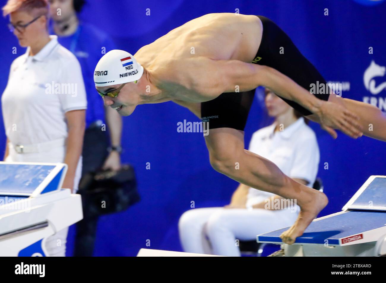 Otopeni, Roumanie. 09 décembre 2023. OTOPENI, ROUMANIE - DÉCEMBRE 9 : Sean Niewold des pays-Bas concourant au 100m libre masculin lors des Championnats d'Europe de natation sur parcours court 2023 le 9 décembre 2023 à Otopeni, Roumanie. (Photo Nikola Krstic/Agence BSR) crédit : Agence BSR/Alamy Live News Banque D'Images