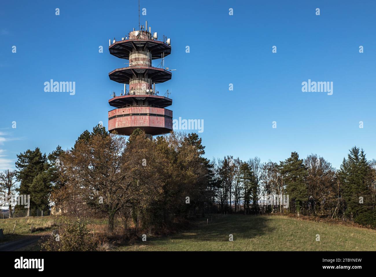 Panorama du Puy des Ferrières - Pylone de la tour de télévision Banque D'Images