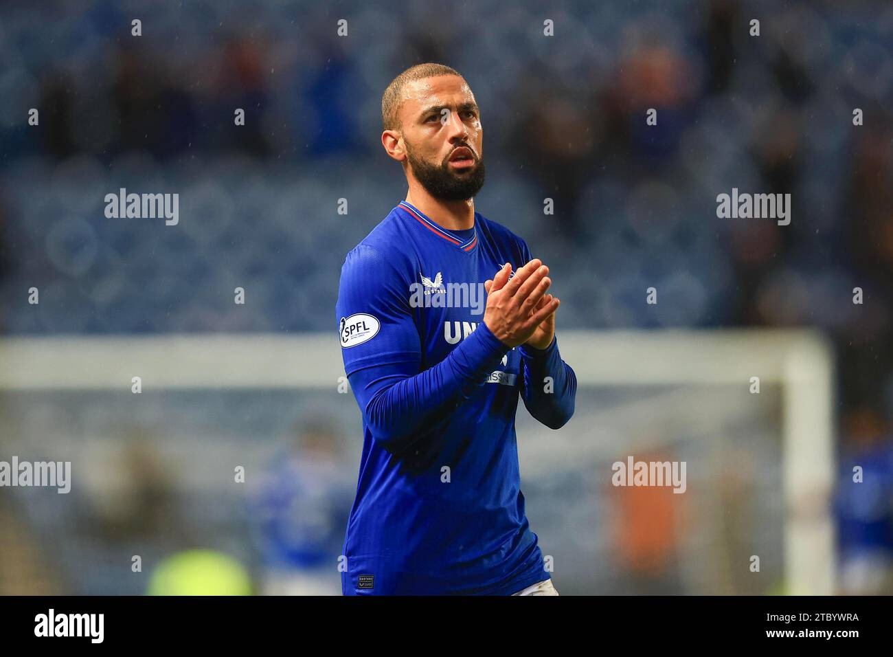 Ibrox Stadium, Glasgow, Royaume-Uni. 9 décembre 2023. Scottish Premiership football, Rangers contre Dundee ; Kemar Roofe des Rangers applaudit les fans à la fin du match Credit : action plus Sports/Alamy Live News Banque D'Images