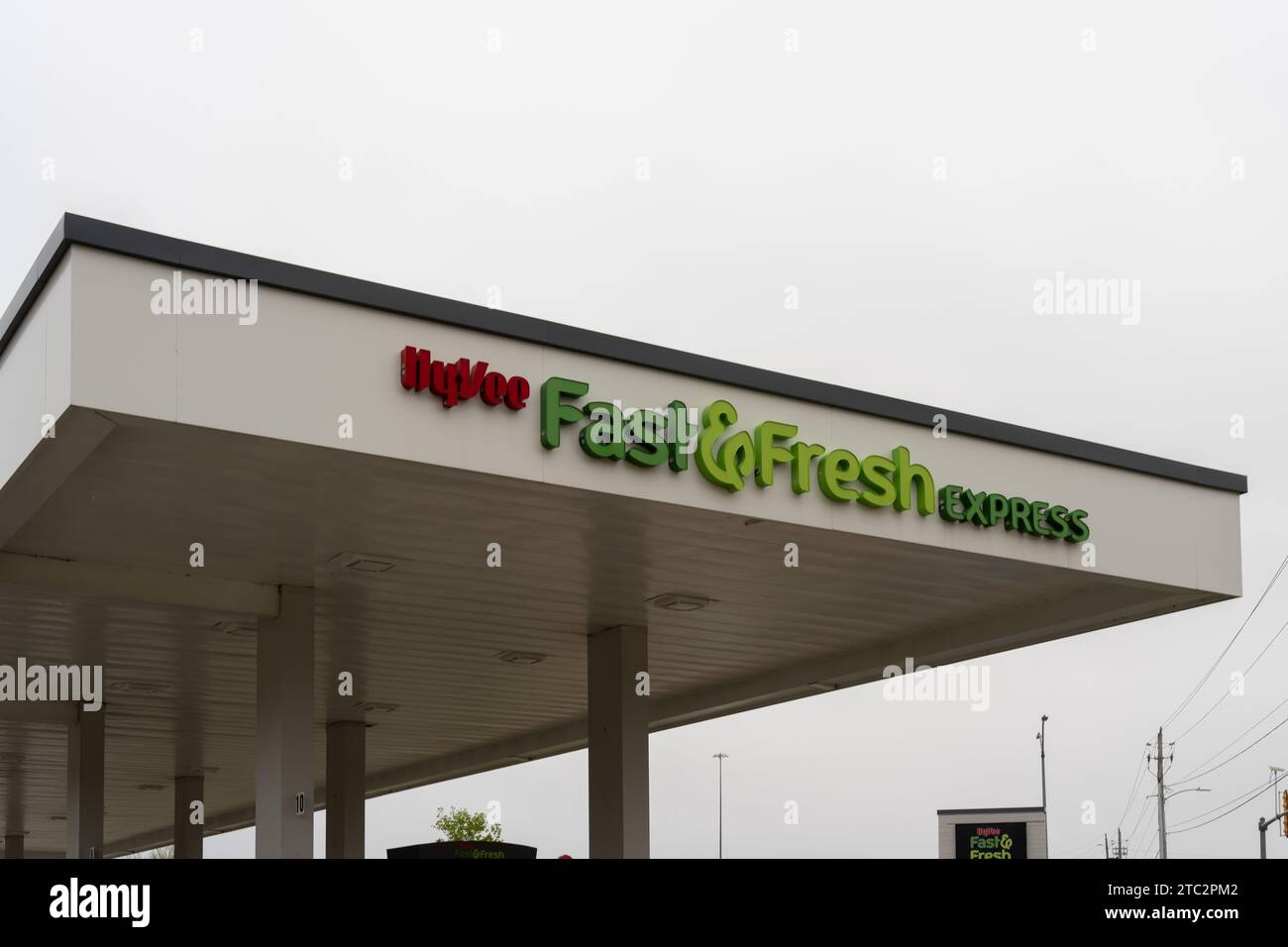 Une station-service Fast and Fresh Express à West des Moines, Iowa, États-Unis Banque D'Images