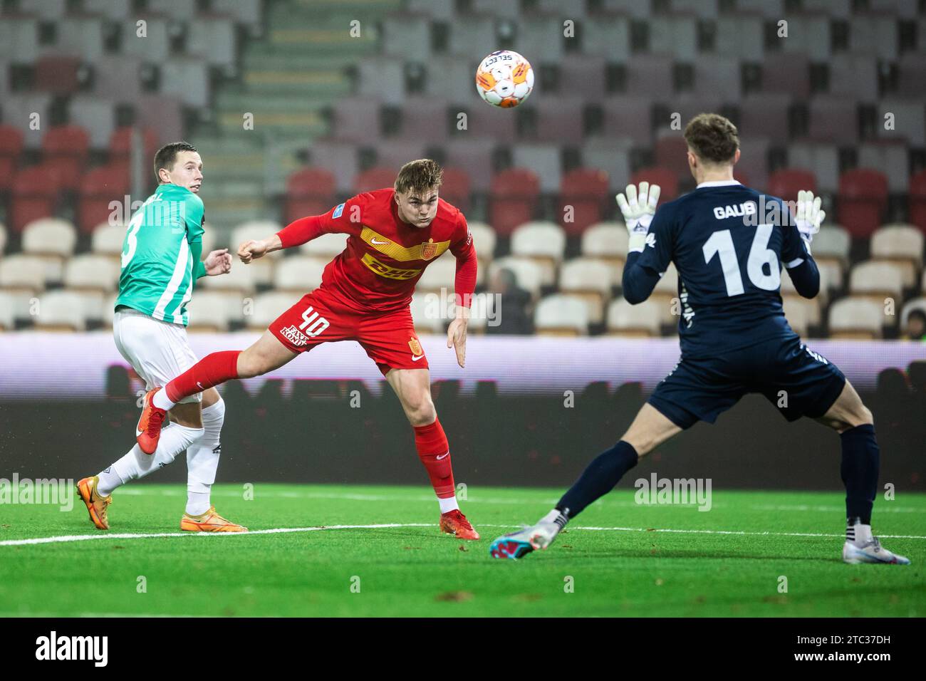 Farum, Danemark. 09 décembre 2023. Conrad Harder (40) du FC Nordsjaelland vu lors du match de la coupe Oddset entre l'Akademisk BK et le FC Nordsjaelland à droite vers Dream Park à Farum. (Crédit photo : Gonzales photo - Dejan Obretkovic). Banque D'Images
