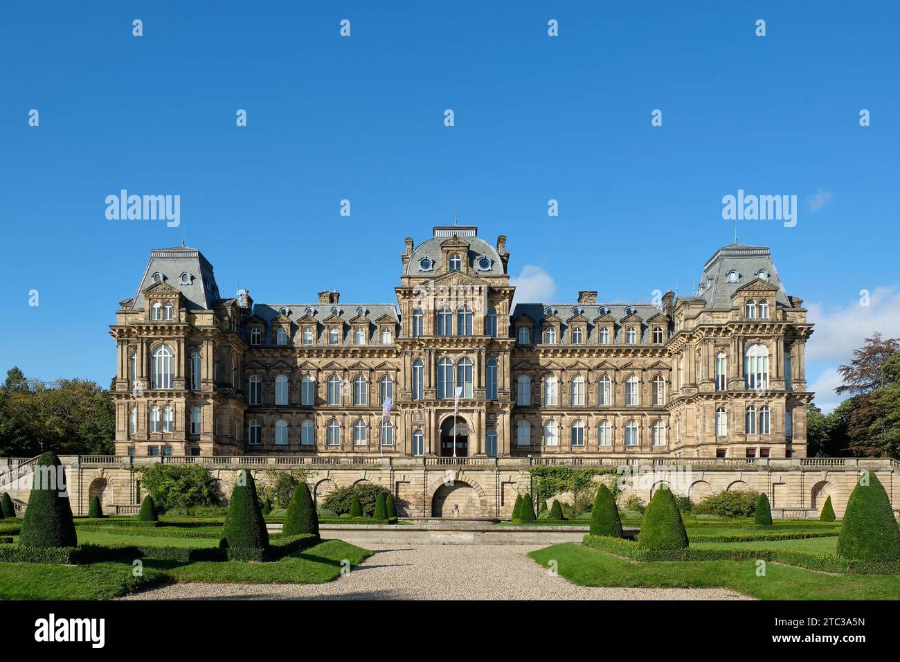 Le Bowes Museum est une galerie d'art située dans la ville de Barnard Castle, dans le comté de Durham, dans le nord de l'Angleterre. Banque D'Images