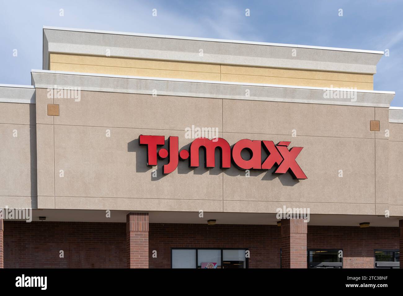 Gros plan sur l'affiche du magasin T.J. Maxx sur le bâtiment. Salt Lake City, Utah, États-Unis Banque D'Images