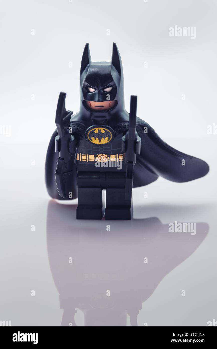 Jouet miniature Batman lego avec réflexion Banque D'Images