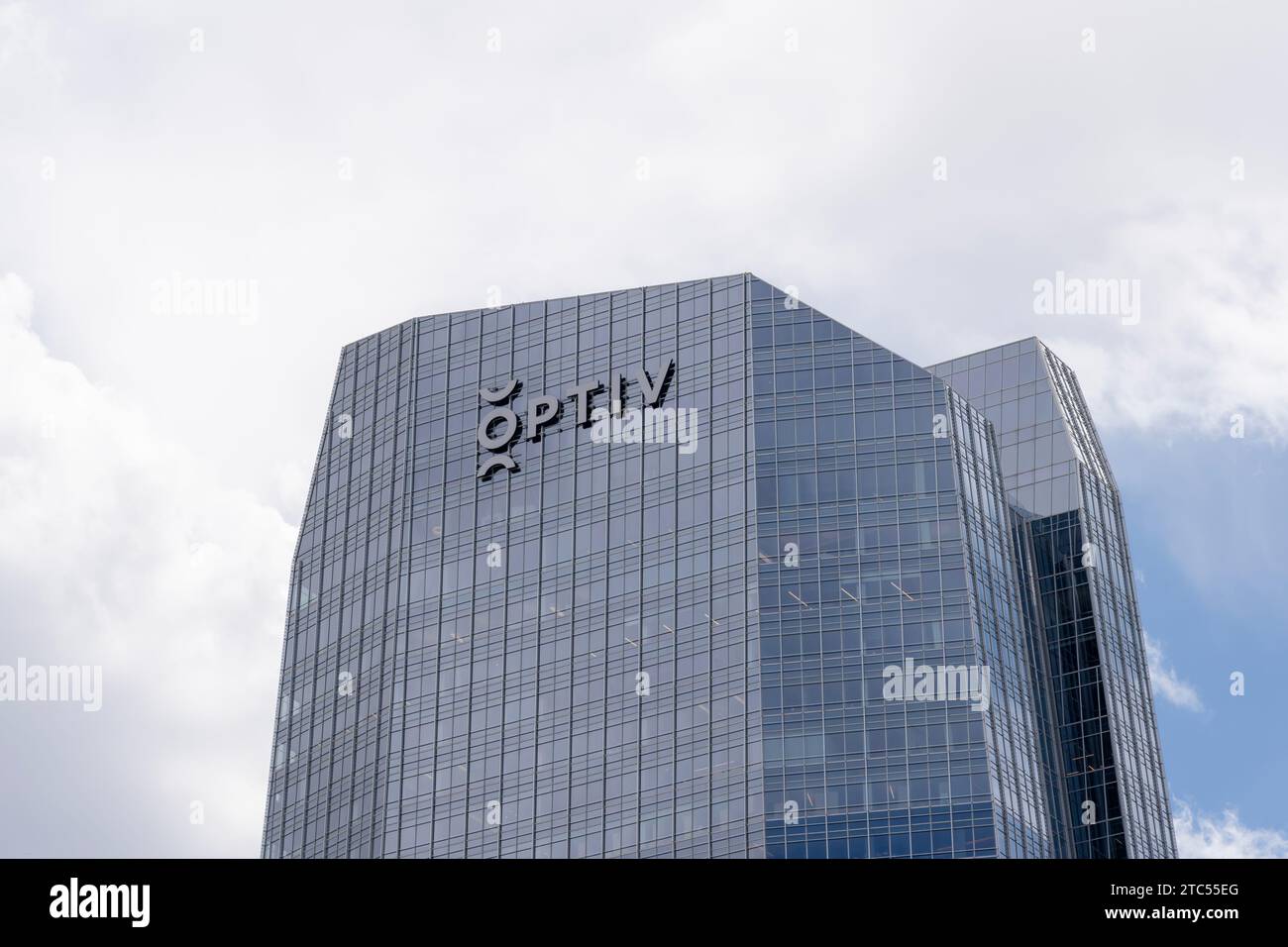 Immeuble de bureaux du siège d'Optiv à Denver, Colorado, États-Unis - 17 mai 2023. Banque D'Images