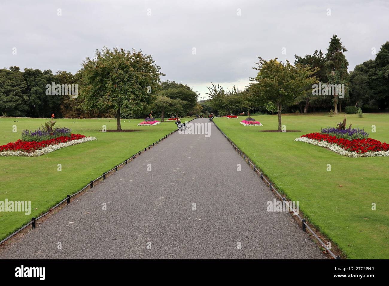 Dublino - Vialetto dans Saint James Phoenix Park Banque D'Images