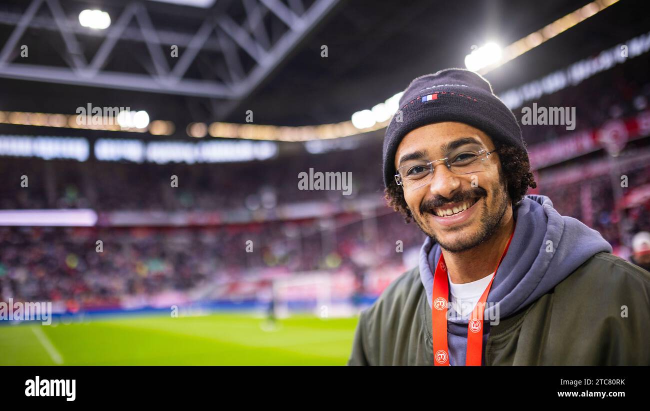 Duesseldorf, Allemagne. 10 décembre 2023. Emmanuel Iyoha (F95) Fortuna Düsseldorf - Holstein Kiel 10.12.2023 Copyright (nur für journalistische Zwecke) Banque D'Images