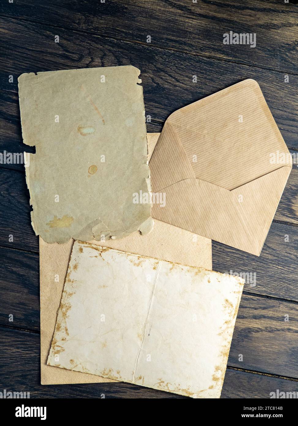 Vintage vieux papier grunge et fond d'enveloppes Banque D'Images