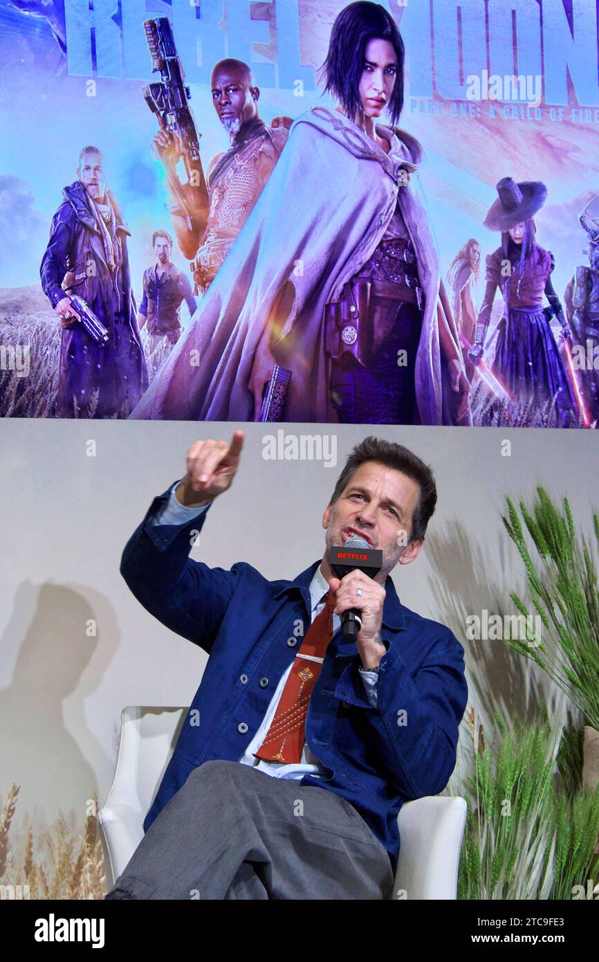 Zack Snyder BEI der Pressekonferenz zum Netflix film Rebel Moon - part One : a Child of Fire/Rebel Moon Teil 1 : Kind des Feuers im Hotel four Seasons. Tokio, 11.12.2023 *** Zack Snyder à la conférence de presse du film Netflix Rebel Moon part One un enfant de feu Rebel Moon part 1 enfant de feu au four Seasons Hotel Tokyo, 11 12 2023 Foto:XK.xNarax/xFuturexImagex Rebel 3201 crédit : Imago/Alamy Live News Banque D'Images