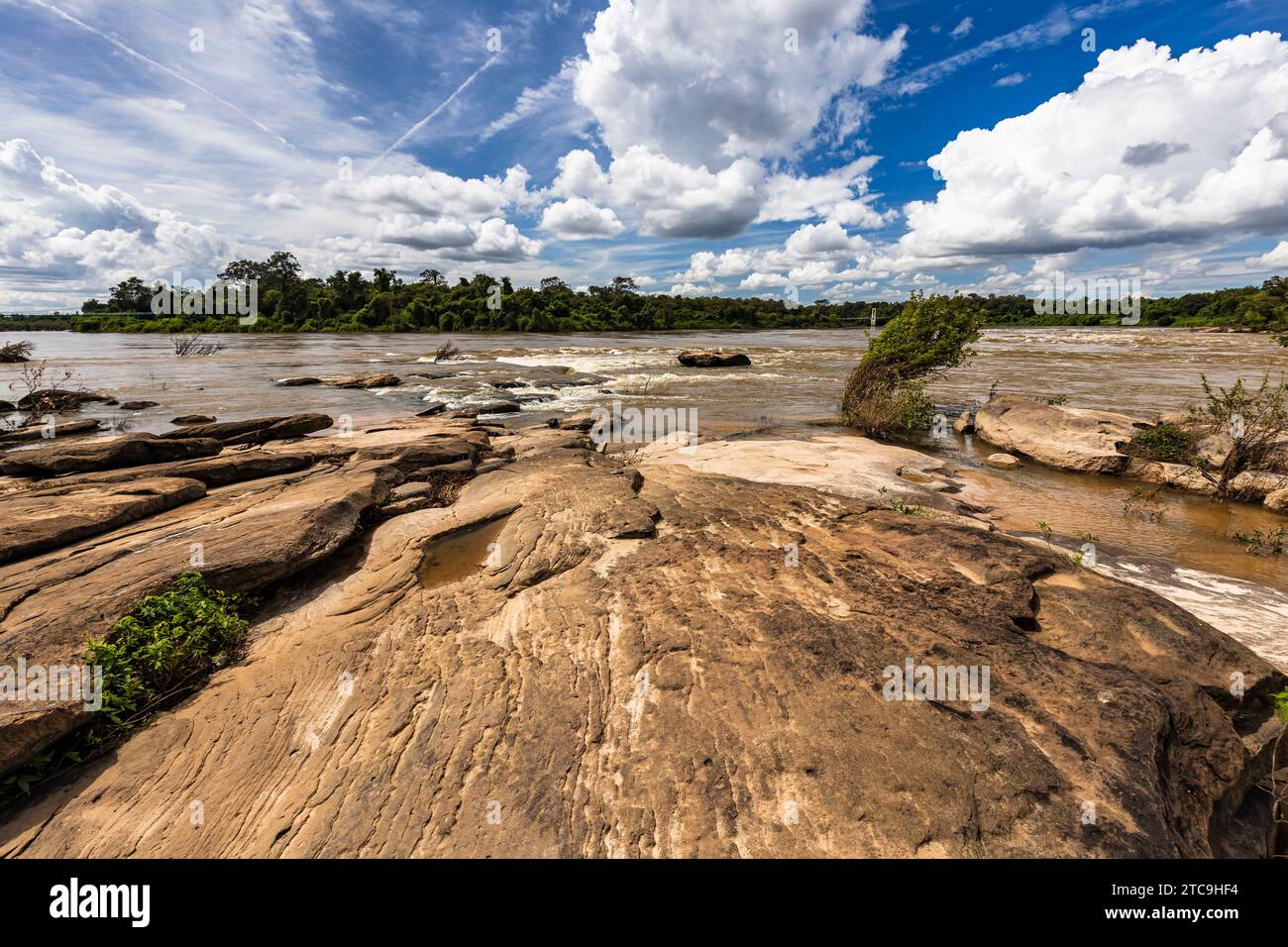 Parc national de Kaeng Tana, la rivière Mun (branche du Mékong), substratum rocheux, Ubon Ratchathani, Isan, Thaïlande, Asie du Sud-est, Asie Banque D'Images