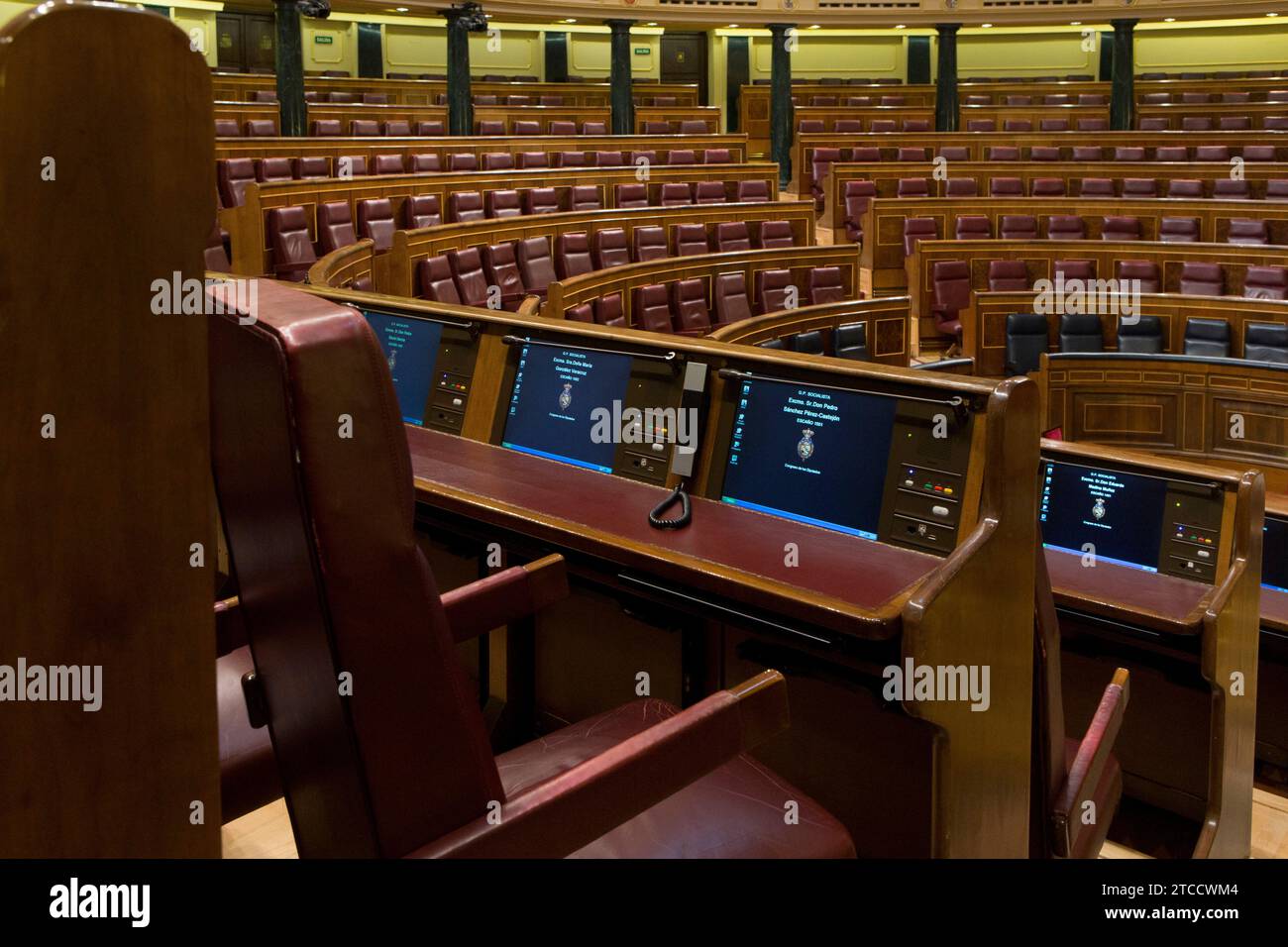 Madrid, 12/04/2016. Nouveau siège pour Pedro Sánchez au Congrès des députés, derrière celui d'Eduardo Madina. Photo : Ignacio Gil ARCHDC. Crédit : Album / Archivo ABC / Ignacio Gil Banque D'Images Madrid, 12/04/2016. Nouveau siège pour Pedro Sánchez au Congrès des députés, derrière celui d'Eduardo Madina. Photo : Ignacio Gil ARCHDC. Crédit : Album / Archivo ABC / Ignacio Gil Banque D'Images