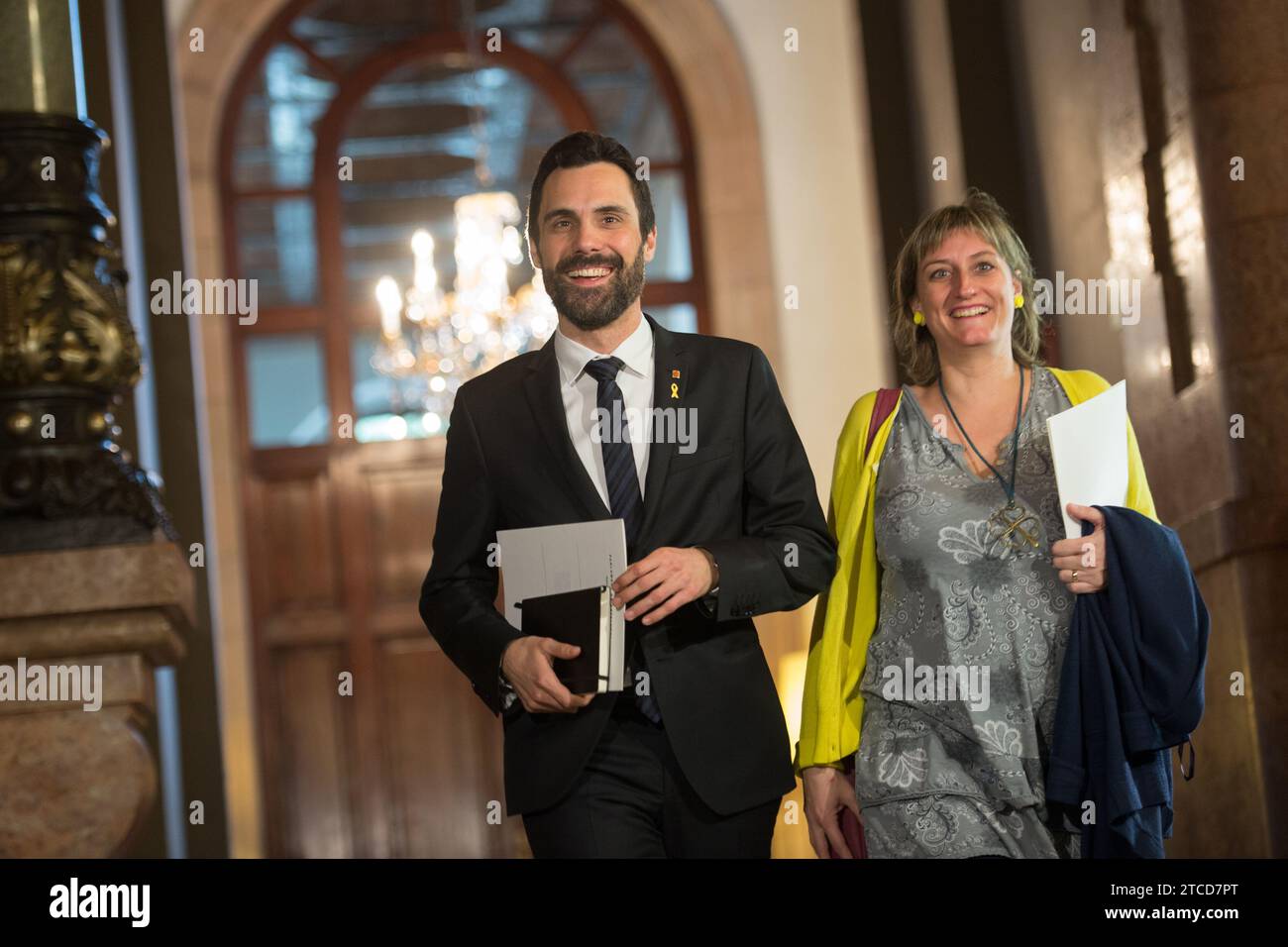 Barcelone, 04/13/2018. Réunion du Conseil du Parlement au cours de laquelle une plainte sera déposée contre le juge de la Cour suprême Pablo Llarena. Sur l'image, Torrent avec Alba Vergés de l'ERC. Photo : Inés Baucells. ARCHDC. Crédit : Album / Archivo ABC / Inés Baucells Banque D'Images