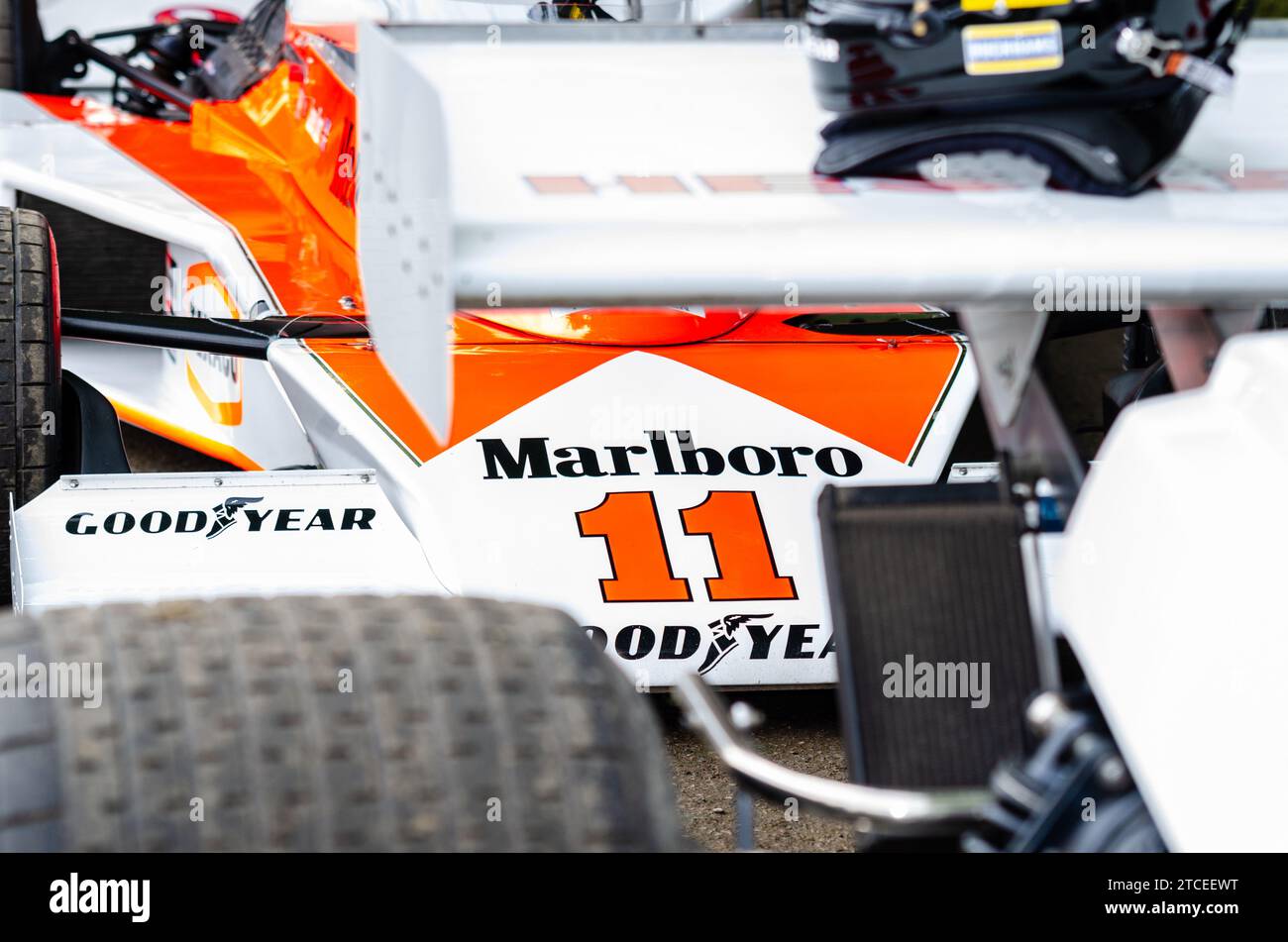 McLaren Cosworth M23D 1976 de James Hunt au Goodwood Festival of Speed 2016 célébrant la quarantième année de sa victoire en Grand Prix de Formule 1 Banque D'Images