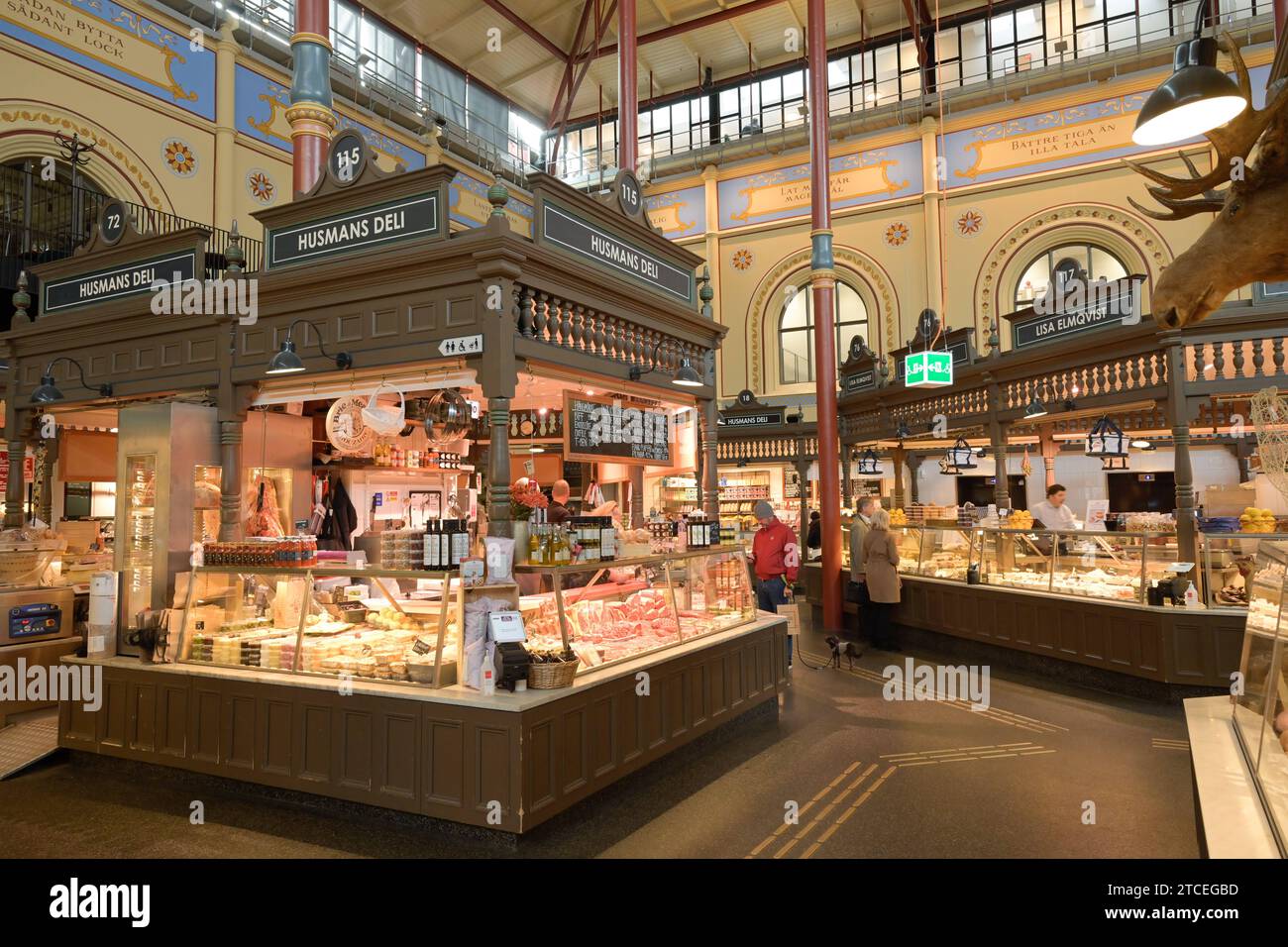 Historische Markthalle Östermalms Saluhall, Östermalmstorg, Stockholm, Schweden *** Östermalms Saluhall Historic Market Hall, Östermalmstorg, Stockholm, Suède crédit : Imago/Alamy Live News Banque D'Images