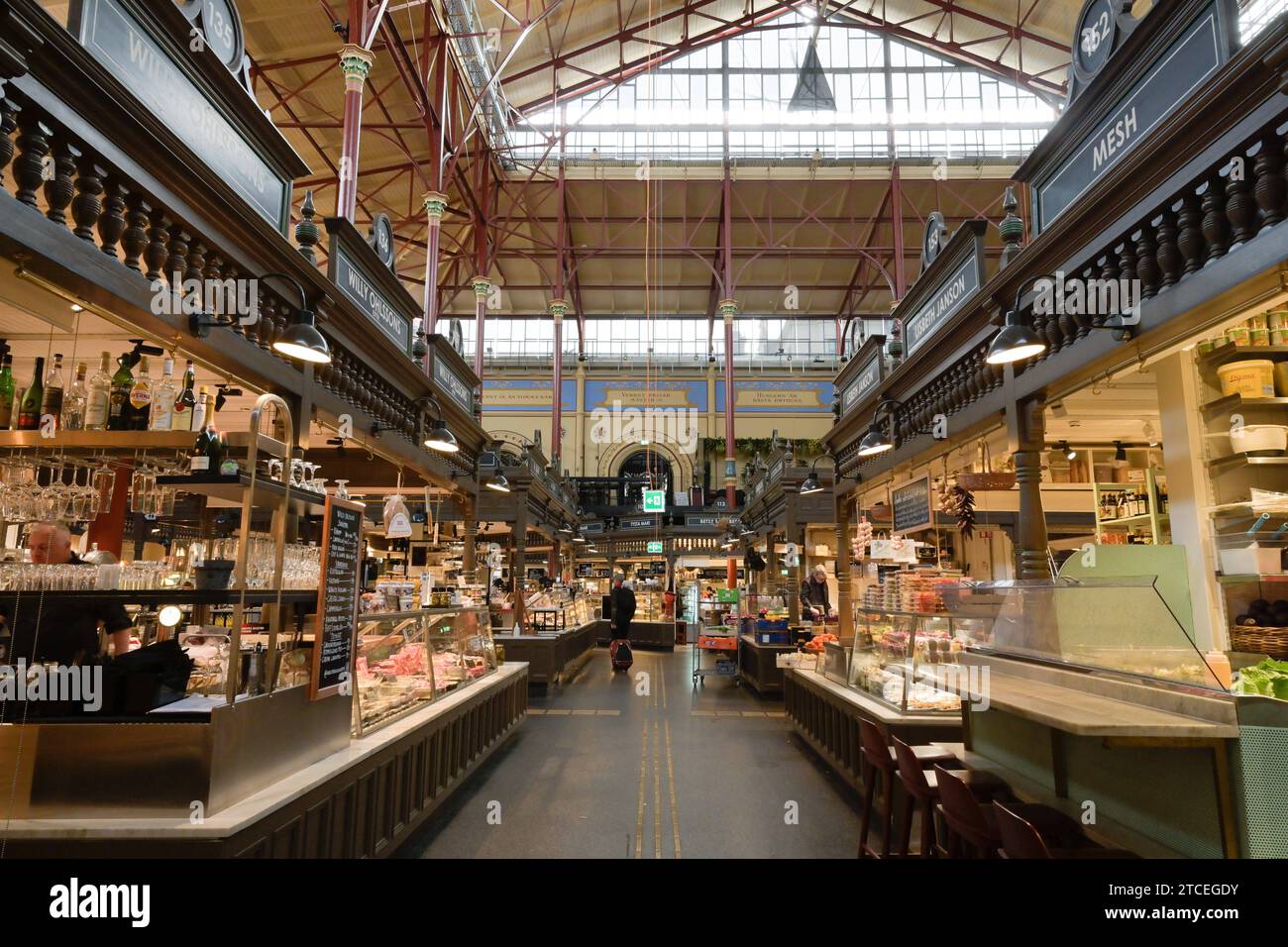 Historische Markthalle Östermalms Saluhall, Östermalmstorg, Stockholm, Schweden *** Östermalms Saluhall Historic Market Hall, Östermalmstorg, Stockholm, Suède crédit : Imago/Alamy Live News Banque D'Images