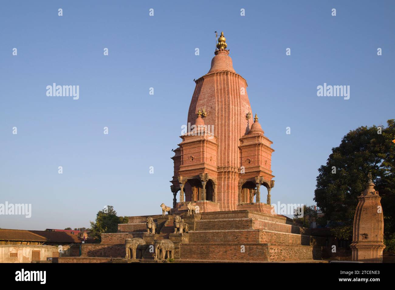 Népal, Bhaktapur, Durbar Square, Temple Fasidega, Shilu Mahadev, Banque D'Images