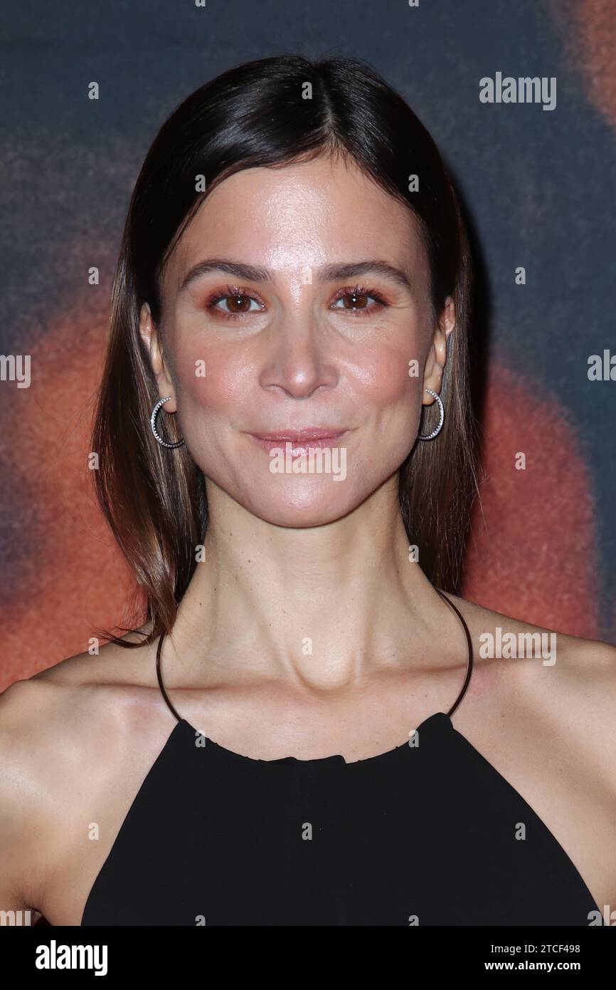 Aylin Tezel assiste à la première de Berlin 'Falling into place' - 28.11.23 Astor film Lounge Banque D'Images