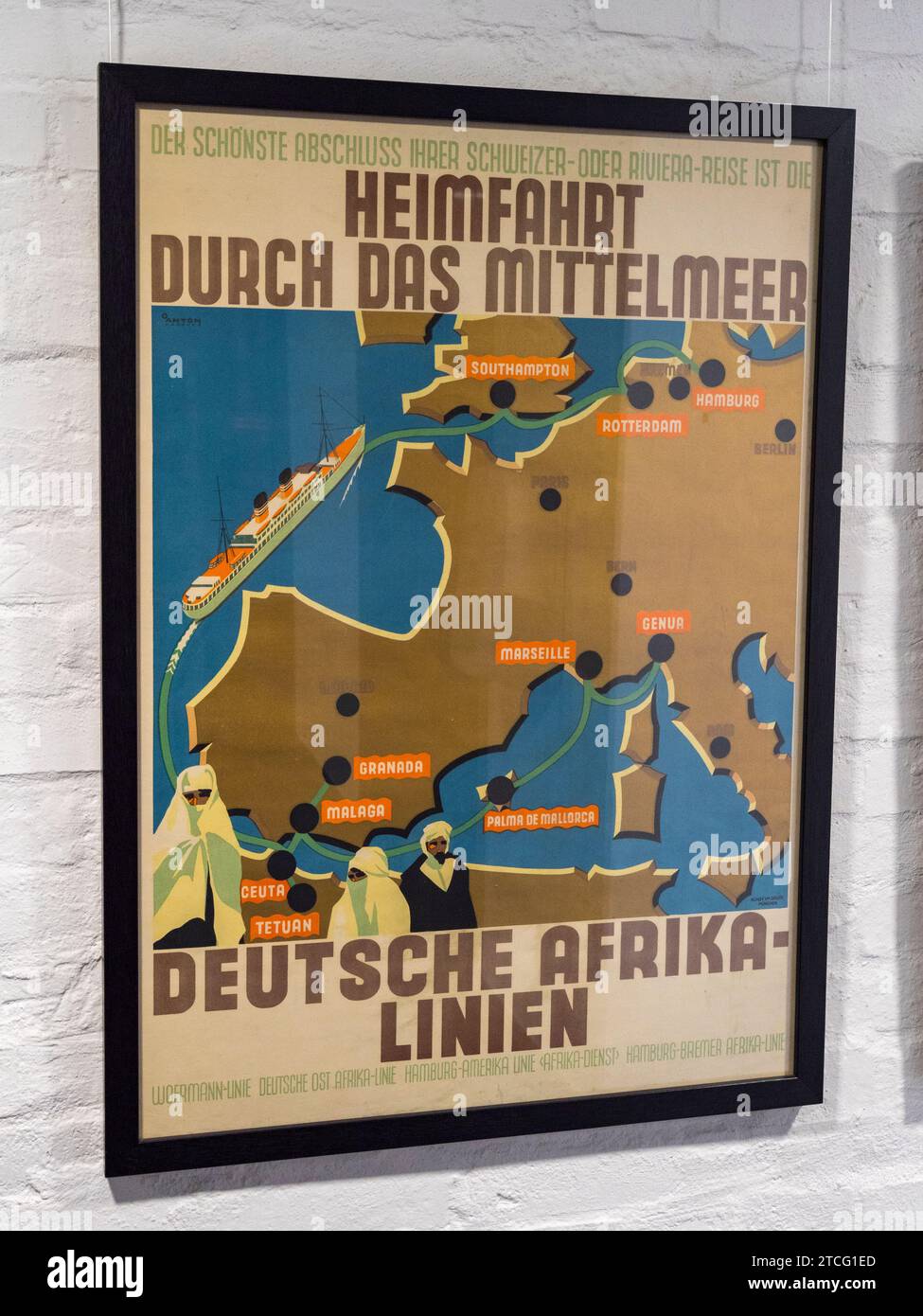 Affiche vintage promouvant Deutsche Afrika-Linien (German Africa Lines), Musée maritime international, Hambourg, Allemagne. Banque D'Images