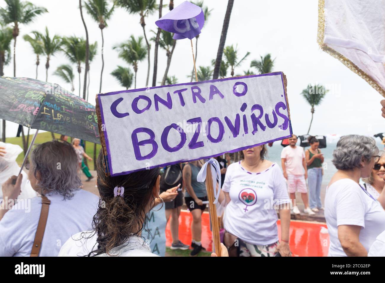 Salvador, Bahia, Brésil - 08 mars 2020 : des manifestants sont vus lors de la Journée internationale de la femme dans la ville de Salvador, Bahia. Banque D'Images