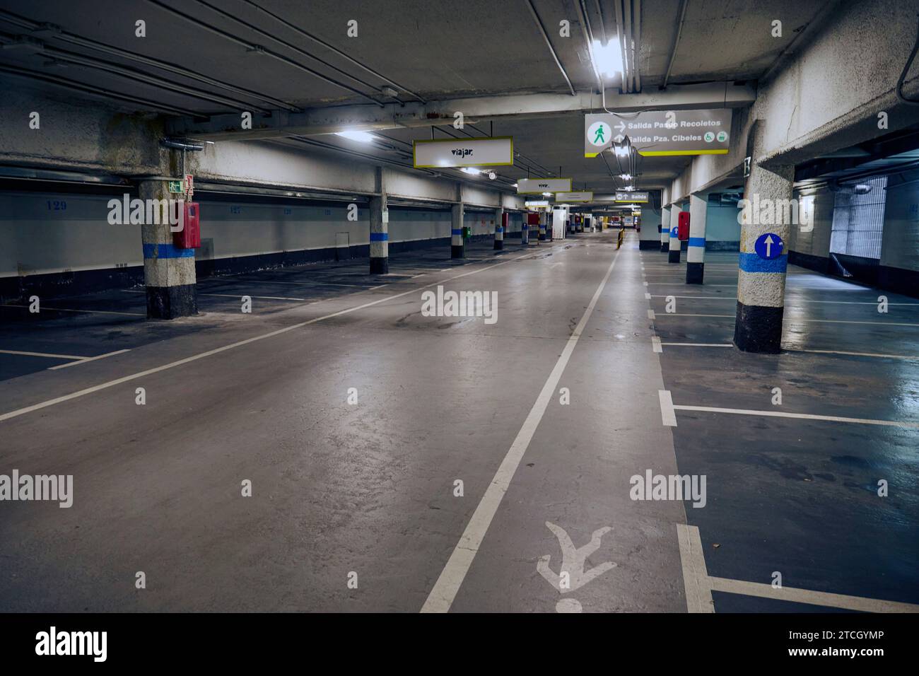 Madrid, 03/03/2021. Marche de Recoletos. Fermeture du parking souterrain en raison de dommages structurels. Photo : Guillermo Navarro. ARCHDC. Crédit : Album / Archivo ABC / Guillermo Navarro Banque D'Images