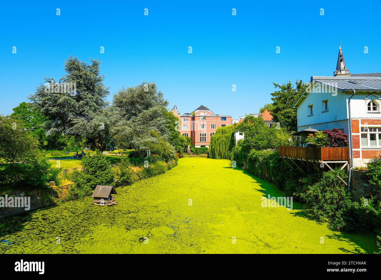 Vue sur la vieille ville près de Kettwig. Quartier d'Essen. Paysage dans la région de la Ruhr. Banque D'Images