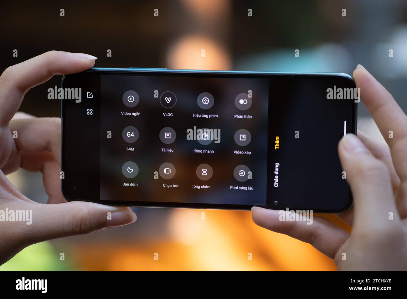 HCMC, VN - smartphone Xiaomi 11 Lite pour un usage éditorial Banque D'Images