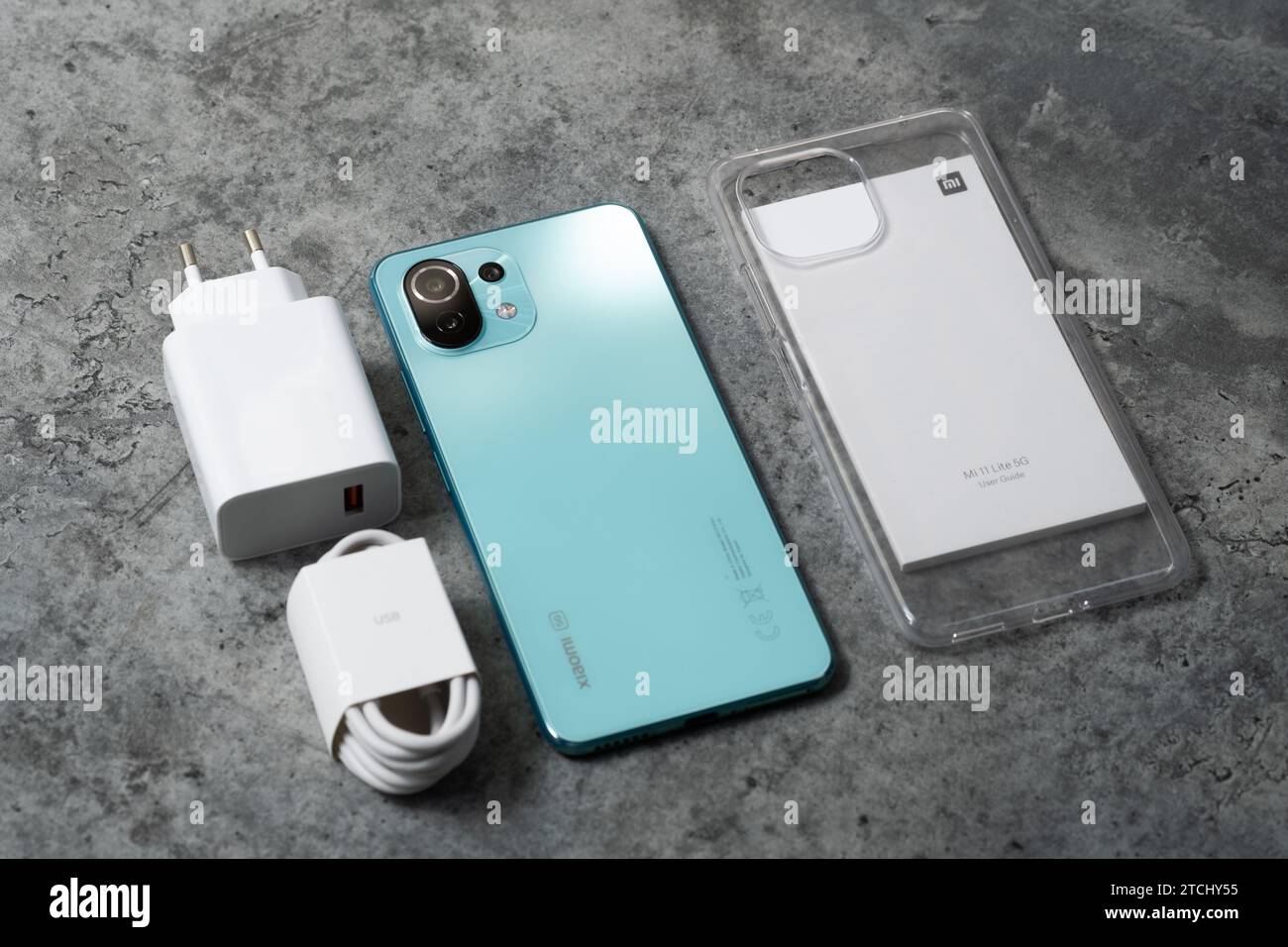 HCMC, VN - smartphone Xiaomi 11 Lite pour un usage éditorial Banque D'Images