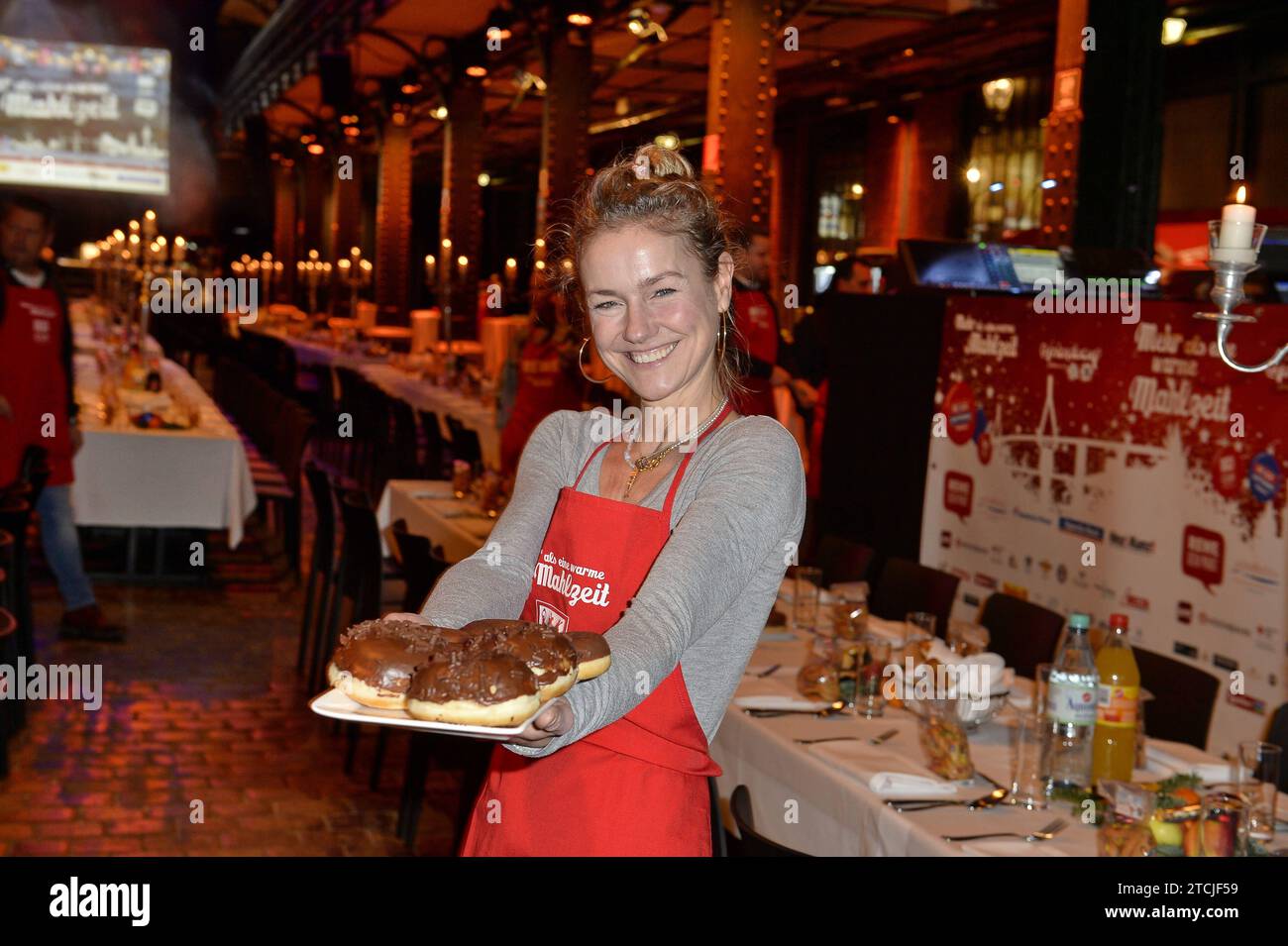 Rhea Harder / Charity-Veranstaltung / Mehr als eine Warme Mahlzeit / Hambourg / 12. Décembre 2023 *** Rhea Harder événement caritatif plus qu'un repas chaud Hambourg 12 décembre 2023 Banque D'Images