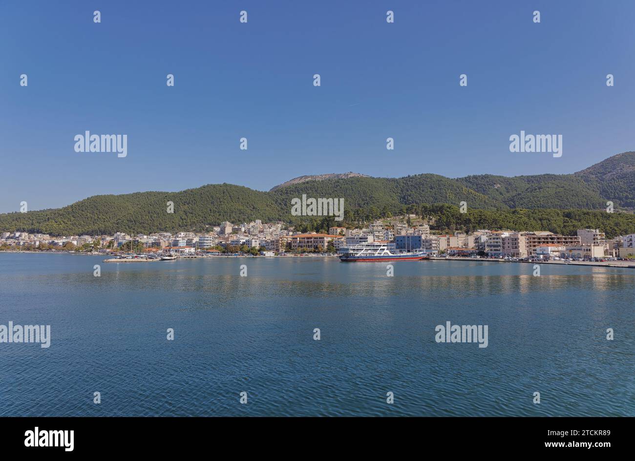 Vue sur la mer du port d'Igoumenitsa, Grèce Banque D'Images